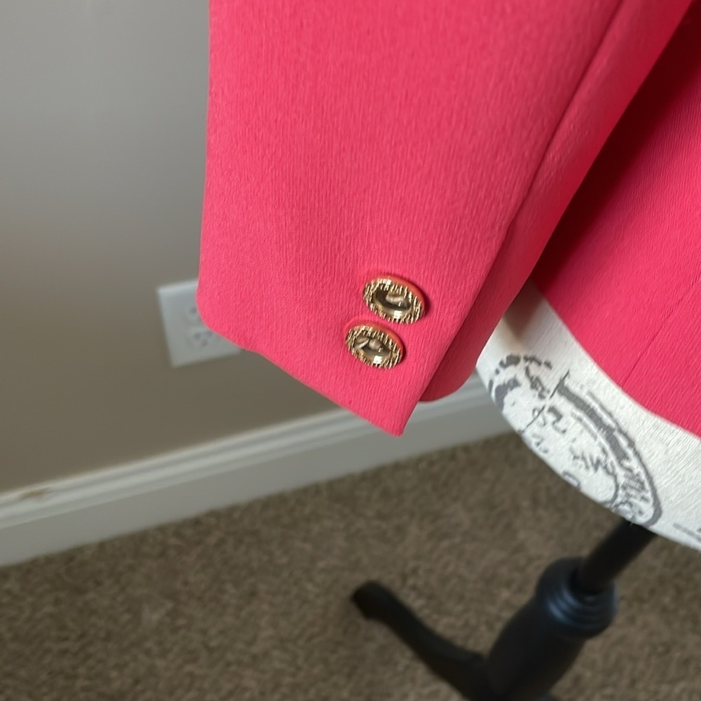 EUC Tahari Women’s Petite Hot Coral Blazer 3/4 sleeves in size 4​​ - Picture 5 of 7